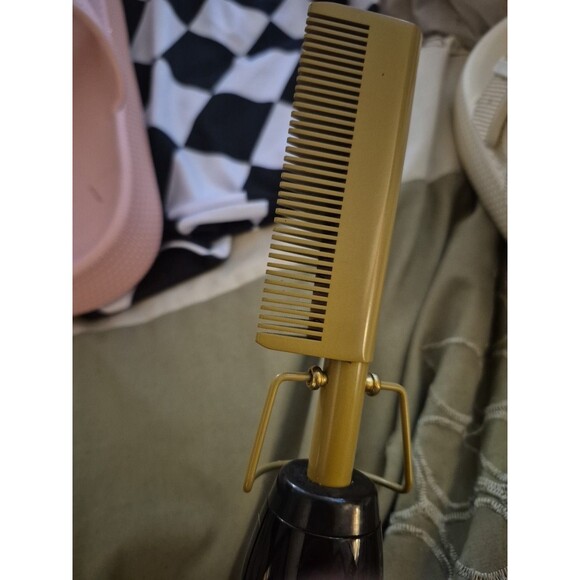 Andis Professional Heat Ceramic Press Comb for Hair, Straightener, 38335 - Picture 5 of 5